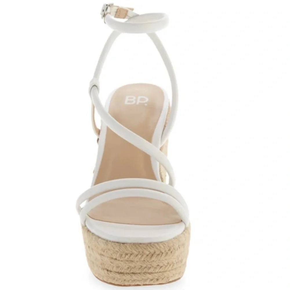 BP. Nordstrom Cohan White Espadrille Platform Wedge Sandal Size 11
